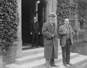 Mr Austen Chamberlain visits Mr Stanley Baldwin at Chequers 26 May 1923