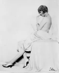 Mrs Maureen Forrester Agar, who is declared by notable artists to be exact couterpart