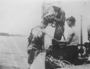 Diving Prints: Us Naval divers about to descend 1920