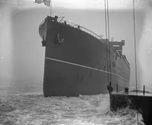 Single Funnel Prints: New Cunarder Samaria launched at Birkenhead 27 November 1920