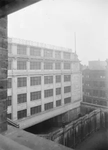 Office Prints: New Premises of the Oxford University Press, in Warwick Square 8 March 1924