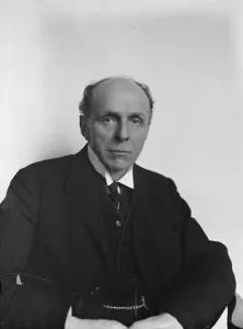 Aristocrat Prints: New study of Lord Robert Cecil, Chancellor of the Duchy of Lancaster. 27 February 1925