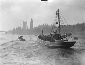 Press Prints: Newlyn fishermen present petition to Health Minister. Entertained to tea. After