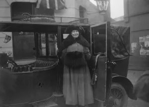 Opening of Miss Christabel Pankhursts campaign at Smethwick, Staffordshire Mrs