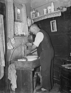 The owner of a cottage in Chislehurst, Kent. 1939