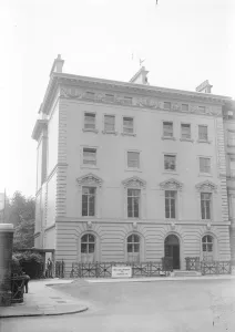 A Palace for the US Ambassador in London. A rear view of the new Embassy at 13