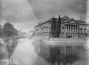 Palace of Justice burned down at Ghent, Belgium The Palais de Justice, Ghent
