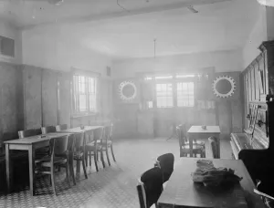 Public House Prints: The Papermakers Arms pub in Hawley, Kent. A photo of the interior