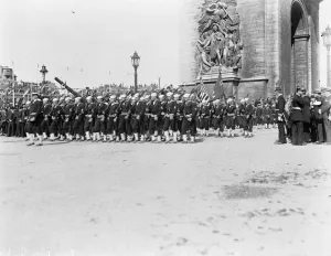 Paris Victory March American naval detachment in the procession 14 July 1919