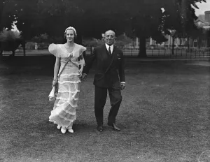 Polo Clubs Prints: Polo at Ranelagh Duke of Yorks Cup Miss Daphne Prizer and Mr Lewis Prizer 1
