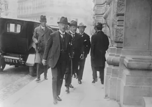 Politics Prints: Preparations Commission meeting in Paris. Herr Schroeder, the chief German delegate