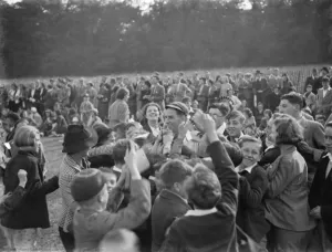 A press cricket team versus Newcross Speedway cricket team at Sidcup, Kent