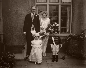 A pretty country wedding. The wedding took place at the Parish Church, Epperstone