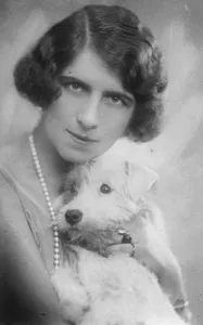 Pearls Prints: A pretty Crown Princess. A charming new portrait of the Crown Princess of Romania