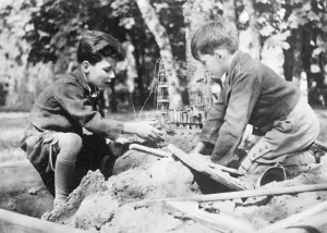 Prince Andre (right) and Prince Tomislav of Yugoslavia (left)