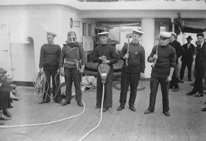 Prince of Wales and Prince George with Mr and Mrs Baldwin leave for Canada
