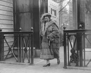 Queen Alexandras birthday, callers at Marlborough House Dame Melba 2 December 1922