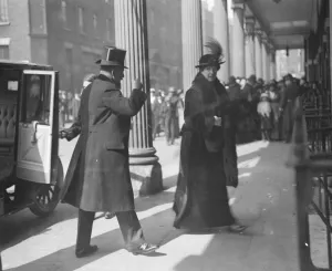 Queen Amelia of Portugal arriving at Drury Lane, London