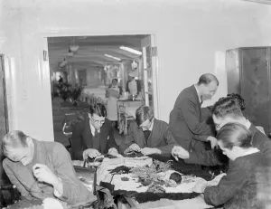 Beds Prints: The Queen Marys Hospital in Sidcup, Kent, the new clinic. 8 October 1936