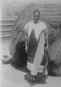 Africa Prints: The Queen mother of Swaziland, Tazeen 3 January 1923
