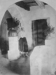 The Queen of Romania at home in the castle given to her by her new subjects 13