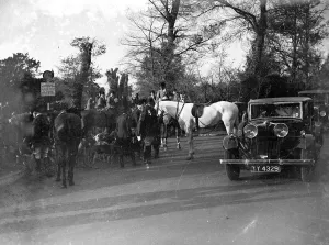 Horseback Prints: R. A. Drag hunt in Keston, London. 1933