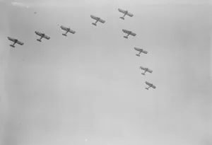 Formation Prints: The RAF Display at Hendon A flight of De Havilland Hound aircraft display precision