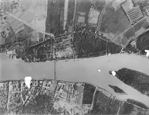1920s 1920s 20s 20s Prints: The RAF take over the policing of Iraq. An aerial view of Kufah, 88 miles south of Baghdad
