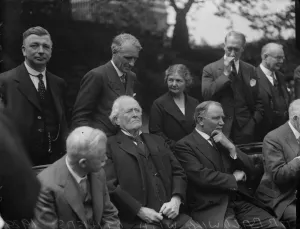 Ramsay McDonalds 1929 Cabinet The first meeting of the Labour cabinet and a study