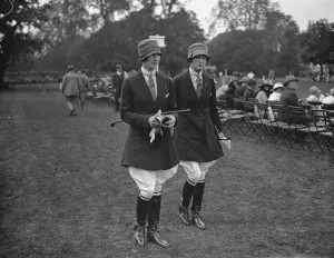 Riders Prints: Ranelagh Mounted Sports Miss M Machin and Miss B Machin 1926