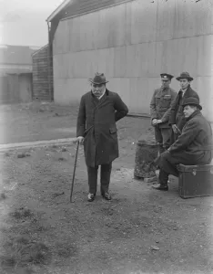 Watching Prints: Remarkable tests of aircraft safety tanks An aircraft safety tank competition was