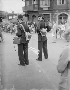 In response to the dangers of war the British government launched a scheme to evacuate