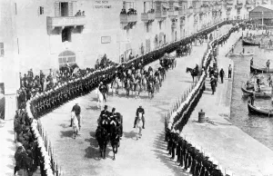 The return of the Duke and Duchess of Connaught from India. Their Royal Highnesses
