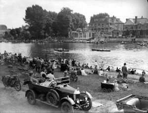Motorcycle Prints: The river at Hampton Court & Dittons Regatta 10th August 1928