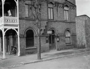 Entrance Prints: The road entrance to the Crown Hotel in Grove Park. 1936