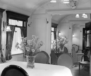 Vase Prints: The Royal Saloon on London and North Eastern Railway (Kings Cross. 17 August 1923