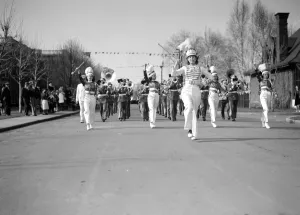 The Royal tour of Canada and the USA by King George VI and Queen Elizabeth, 1939 Greenaway