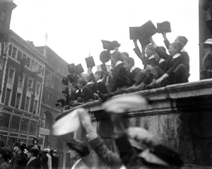 Royal visit to the City - Choirboys of St Pauls Cathedral cheering