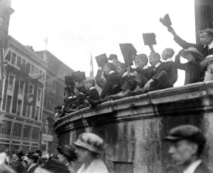 Cheering Prints: Royal visit to the City - Choirboys of St Pauls Cathedral cheering