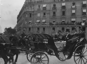 Royals Prints: Royal Visit To Paris The King drives with the President Visit of King George