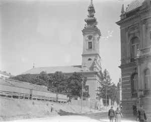 Church Prints: The Royal Wedding at Belgrade Erecting stands outside the cathedral in Belgrade