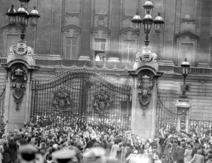 London Prints: Royal Wedding. H. R. H Princess Elizabeth and Duke of Edinburgh. Vast crowds acclaim