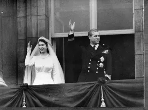 Royal Wedding. H. R. H Princess Elizabeth and Duke of Edinburgh. On the balcony