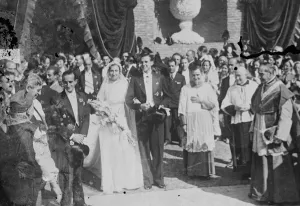 Framed Print : Royal wedding in Rome. Wedding of Infante Don Juan and Princess Marie Mercedes Framed Print : Royal wedding in Rome. Wedding of Infante Don Juan and Princess Marie Mercedes