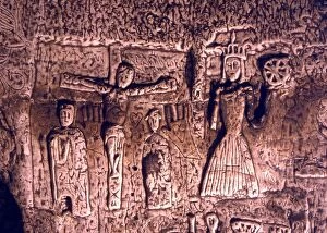 Esoterica Collection: THE ROYSTON CAVE Templar cave at Royston, Hertfordshire, possibly used by the Knights