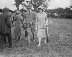Gaiters Prints: At the Rutland Agricultural Show at Oakham, Captain and Mrs Fitzroy. 30 July 1927