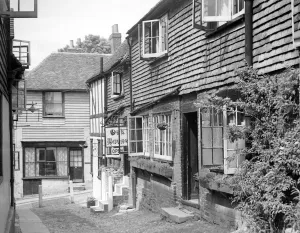 Street Prints: Rye, East Sussex 1940 / 1950s