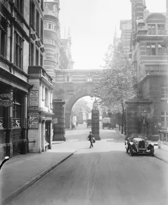 Scotland Yard June 1922