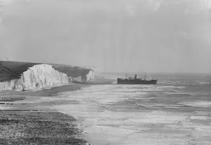 Sea drama near Brighton. Thrilling rescues in a gale. The ship on the rocks