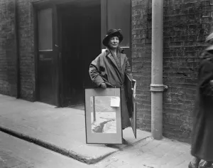 Painting Prints: Sending in day at the Royal Academy Mme Jarintzoff, a Russian artist arriving